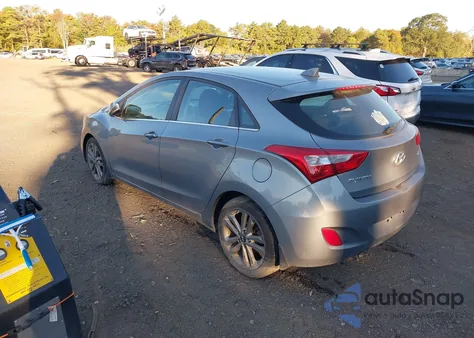 2016 Hyundai Elantra Gt z USA, uszkodzony, nr VIN KMHD35LH3GU275657